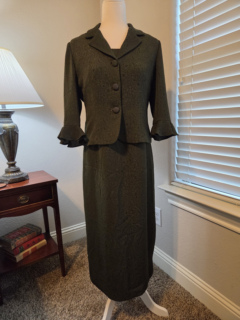 Jessica Howard Olive Green Two-Piece Midi Skirt Suit